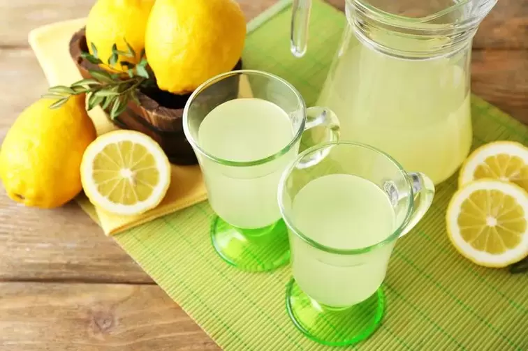 air lemon untuk minum diet
