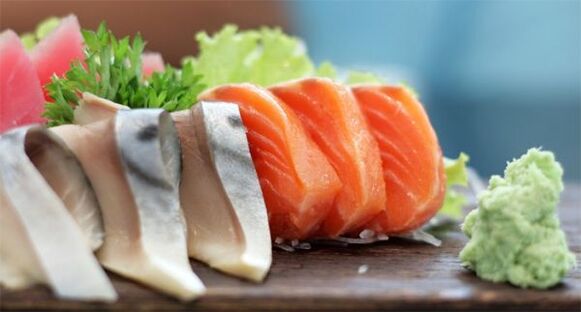 Pada diet orang Jepang, Anda boleh makan ikan, tapi tanpa garam